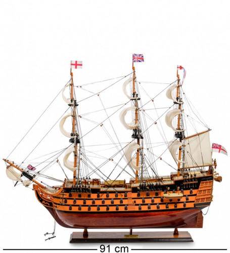 Модель британского линейного корабля 1668г. "HMS Victory"
