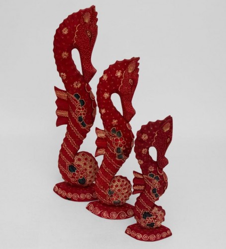 Фигурка "Морской конек" (батик, о.Ява) набор из 3-х, красн. 50см