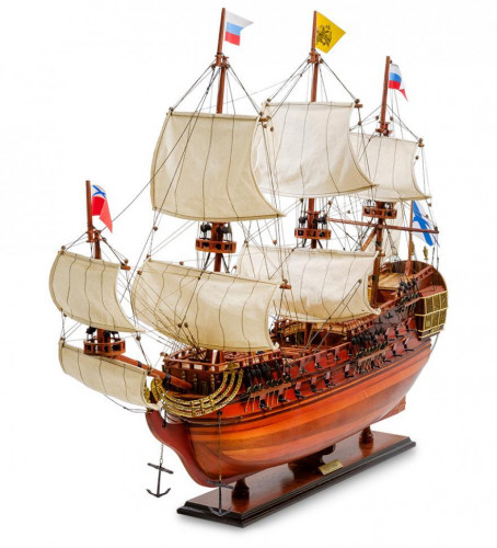 Модель российского линейного корабля 1712г. "Полтава"